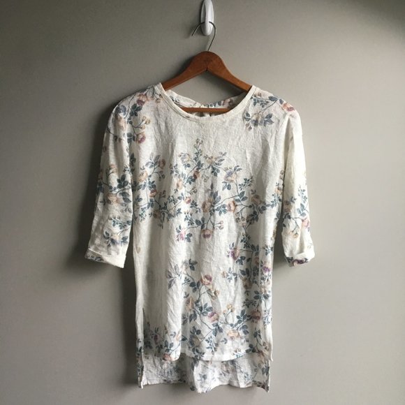 ⚪ LC Lauren Conrad Runway floral cream keyhole pullover blouse - Picture 2 of 16